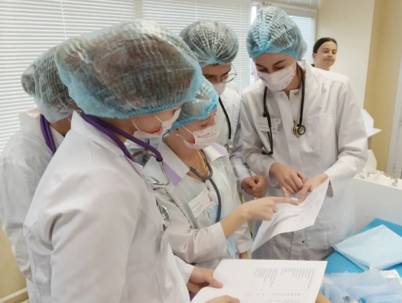 Студенты Педиатрического университета приняли участие в профильной олимпиаде в Ярославле 3