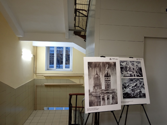 В Педиатрическом университете проходит рождественская выставка «Петербург 320» 14