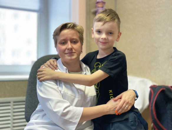 «В жизни началась белая полоса»: мама пациента поблагодарила врачей Педиатрического университета