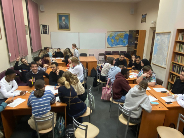 В Педиатрическом университете возобновил деятельность «Русский клуб»