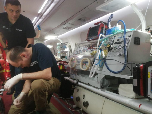 В Педиатрический университет бортом санавиации доставили четверых детей из Северо-Кавказского федерального округа 8