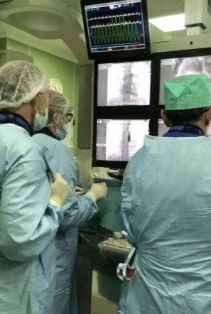 Врачи Педиатрического университета выполнили рентгенэндоваскулярную имплантацию клапана лёгочной артерии 14-летнему пациенту из Луганска 8