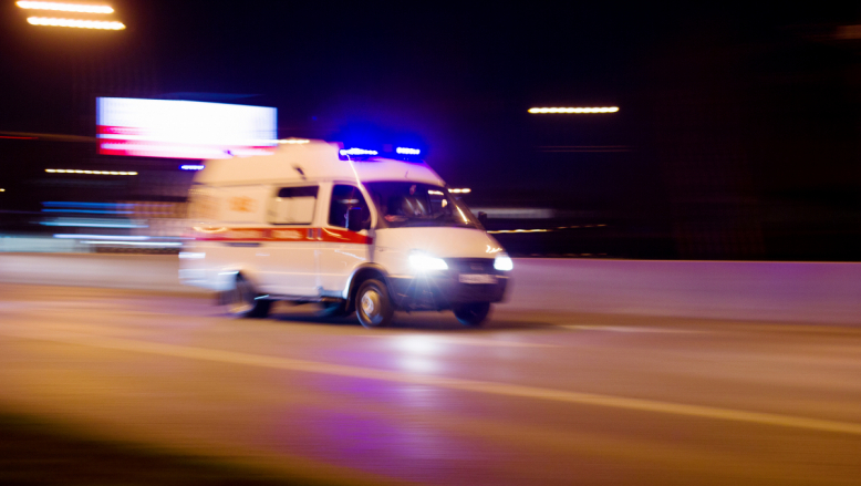 Дмитрий Иванов позвонил руководству Новгородской области в связи с массовой аварией на трассе М 11, в которой тяжело  пострадали как минимум пять детей