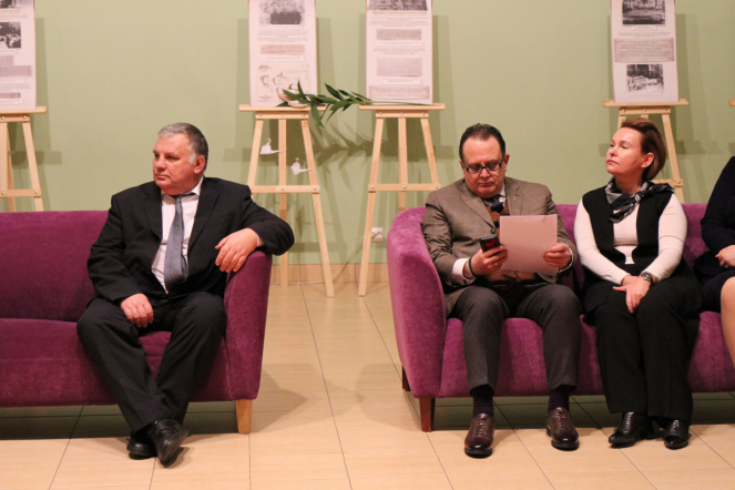 «Важнейшая веха в истории города»: в Санкт-Петербурге открыли выставку «Подвиг Ленинградских педиатров» 5