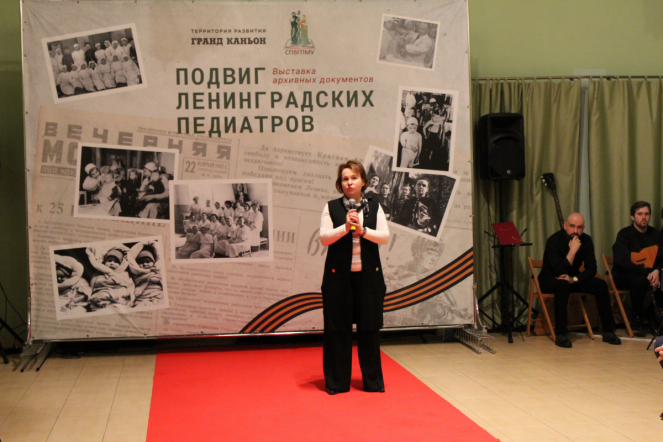 «Важнейшая веха в истории города»: в Санкт-Петербурге открыли выставку «Подвиг Ленинградских педиатров» 33