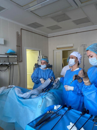 В ходе рабочей поездки в Кемерово, врачи Педиатрического университета выполнили операцию роженице с тяжёлой акушерской патологией 2