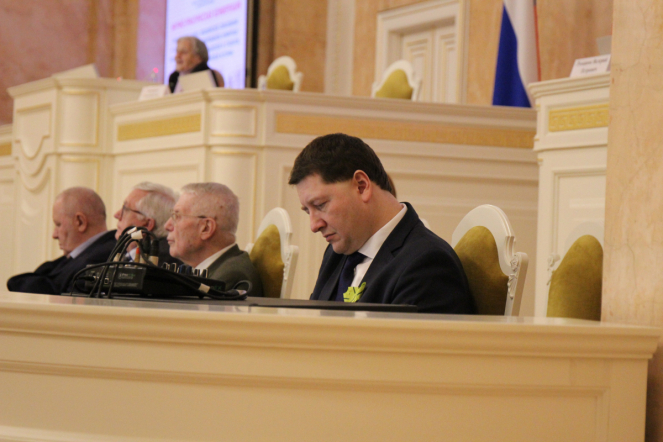 В Мариинском дворце прошла конференция, посвященная 80-летию освобождения Ленинграда от фашистской блокады 5