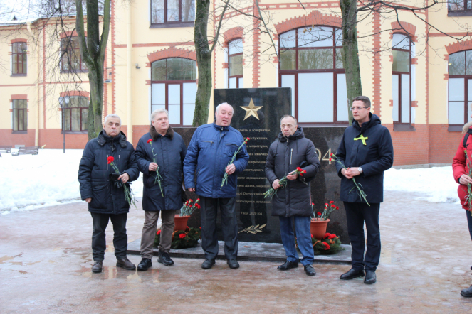 Педиатрический университет почтил память защитников Ленинграда 15