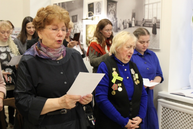 В музее Педиатрического университета открыли выставку «Память поколений», посвящённую 80-летней годовщине освобождения Ленинграда от блокады 32