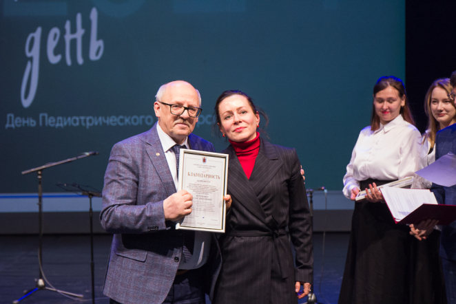 Педиатрический университет отметил Актовый день 32