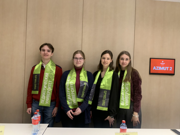 Педиатрический университет принял участие в дне открытых дверей для будущих медиков в Мурманске 1