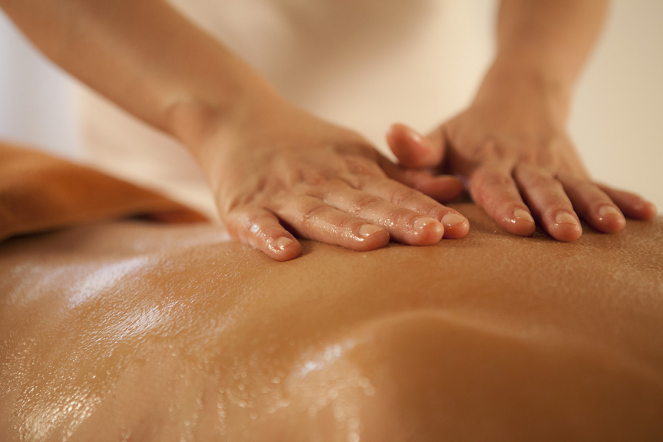 Приглашаем на курсы медицинского массажа