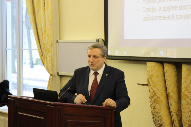 Педиатрический университет посетил председатель Городской избирательной комиссии 11