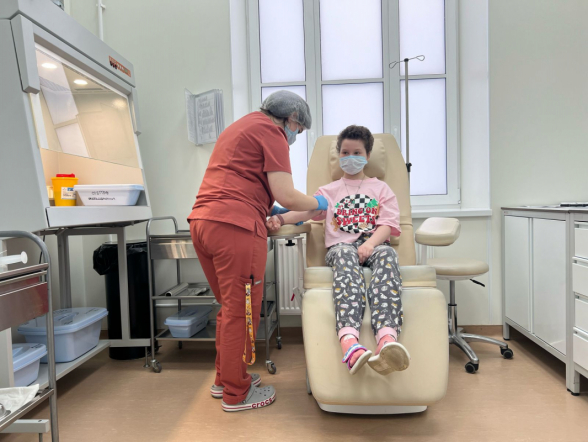 В Педиатрическом университете прошёл праздник для пациентов онкогематологического отделения 12