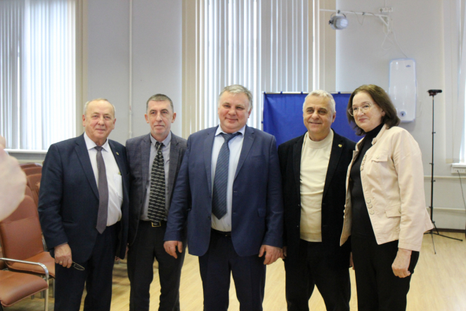 Ректором Педиатрического университета избрали Дмитрия Иванова 18