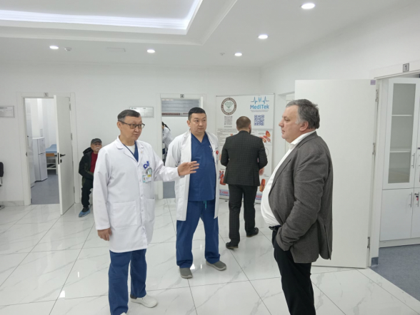 Педиатрический университет помогает Киргизии 3