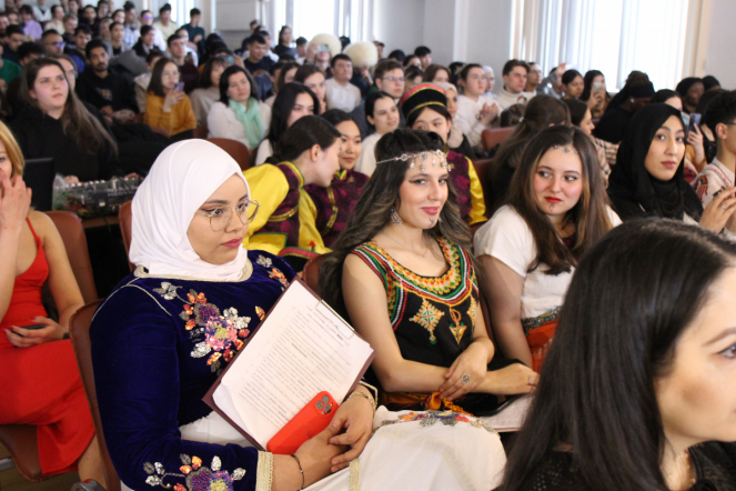 В Педиатрическом университете прошел ежегодный фольклорный фестиваль «Краски мира» 9