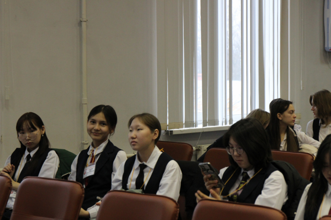 В Педиатрическом университете проходит форум «Будущая профессия врач» 5