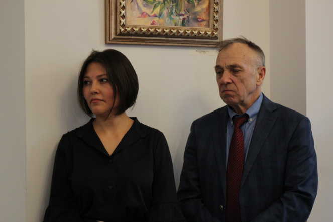 В Педиатрическом университете открыли выставку работ петербургского художника Роберта Мифа 23