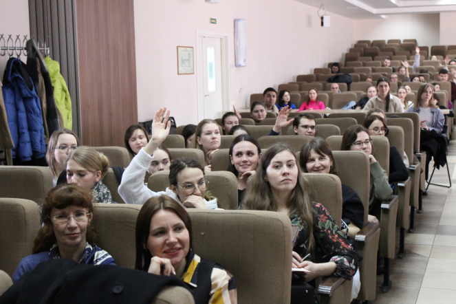 Студентам шестого курса Педиатрического университета рассказали подробности о трудоустройстве после целевого обучения 17
