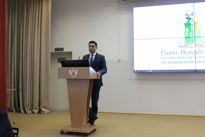 Генеральный консул Узбекистана в Санкт-Петербурге  Абдурахмон Махмудов встретился со студентами СПбГПМУ 8