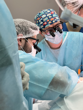 Врачи Педиатрического университета удалили гигантскую опухоль новорожденной девочке 3