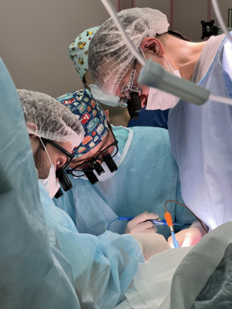 Врачи Педиатрического университета удалили гигантскую опухоль новорожденной девочке 5