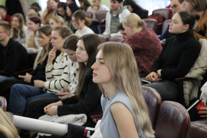 В Педиатрическом университете подвели итоги Всероссийского научного форума с международным участием «Студенческая наука-2024» 12