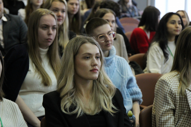 В Педиатрическом университете подвели итоги Всероссийского научного форума с международным участием «Студенческая наука-2024» 37