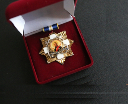 B преддверии 100-летнего юбилея Педиатрический университет награжден орденом «Во славу флота российского» I степени