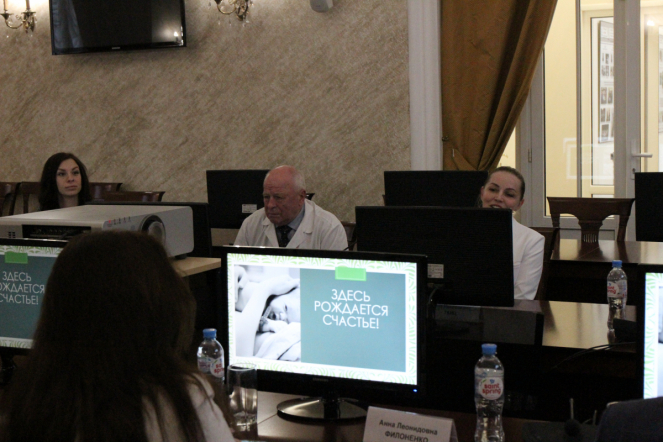 В Педиатрическом университете состоялся круглый стол «Здоровые дети – благополучная семья» 17