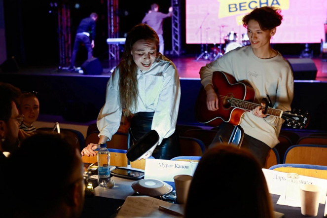 Участники студенческого клуба «Гиппократ» — лауреаты театрального конкурса «Студенческая весна в Санкт-Петербурге» 15