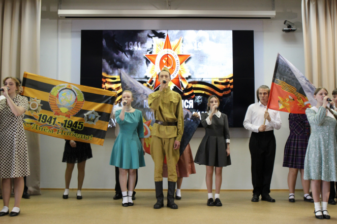 Студенты Педиатрического университета исполнили песни Победы 5