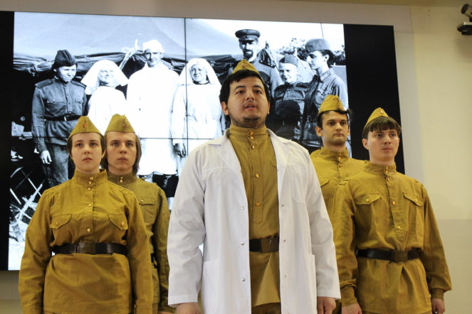 Студенты Педиатрического университета исполнили песни Победы 80