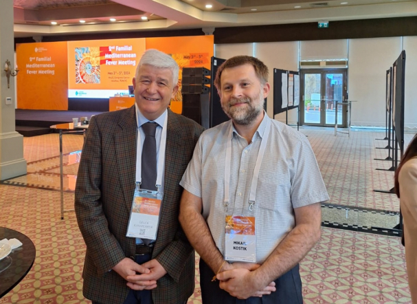 Профессор Педиатрического университета выступил модератором секции на конференции в Стамбуле