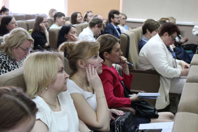 В Педиатрическом университете прошла ярмарка вакансий 20