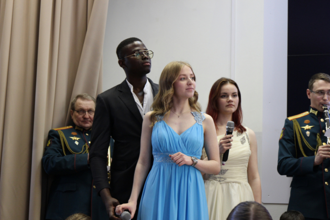 В Педиатрическом университете прошел юбилейный вечер-концерт «Подарок Петербургу» 25