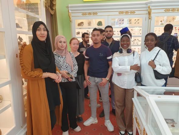 Студенты Педиатрического университета посетили Международный Форум «День Африки. Образование ради будущего» 6