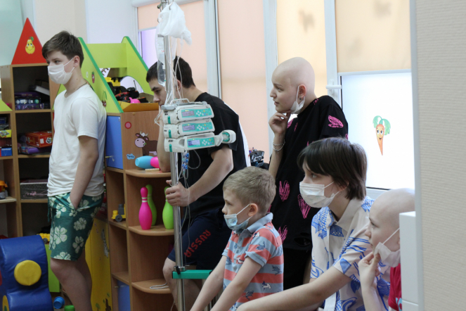 В Педиатрическом университете состоялся праздник для пациентов онкогематологического отделения клиники вуза 7