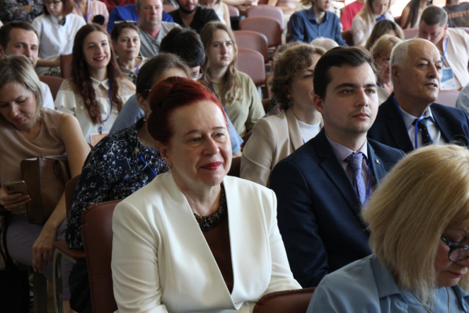 В Санкт-Петербурге стартовал крупнейший конгресс по охране здоровья ребёнка 29