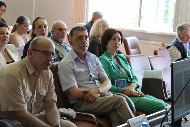 В Санкт-Петербурге стартовал крупнейший конгресс по охране здоровья ребёнка 56