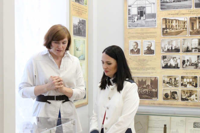 Депутат Государственной Думы Татьяна Буцкая встретилась с ректором Педиатрического университета Дмитрием Ивановым 12