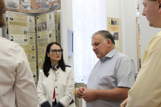 Депутат Государственной Думы Татьяна Буцкая встретилась с ректором Педиатрического университета Дмитрием Ивановым 14