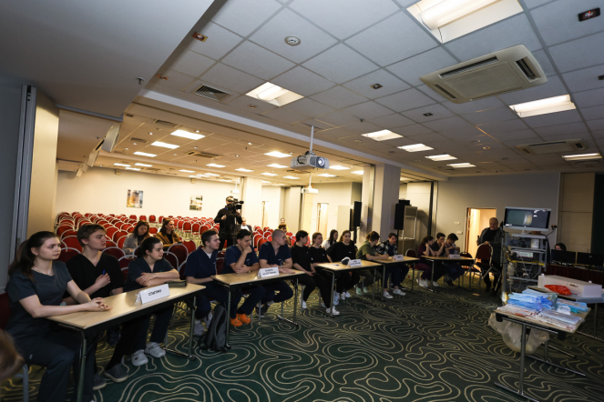 Студенты Педиатрического университета - призёры Первой Всероссийской олимпиады по эндоскопии 13