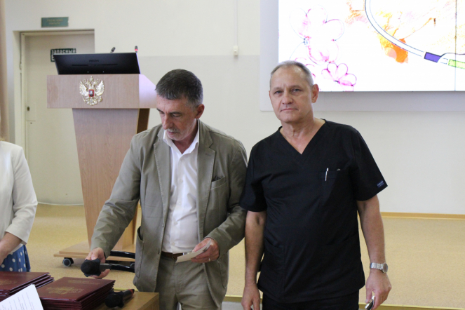 Сотрудников Педиатрического университета поздравили с Днём медицинского работника 2