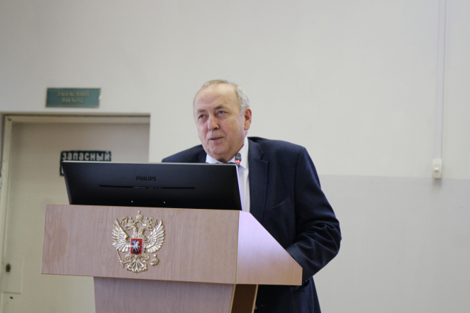 Сотрудников Педиатрического университета поздравили с Днём медицинского работника 19