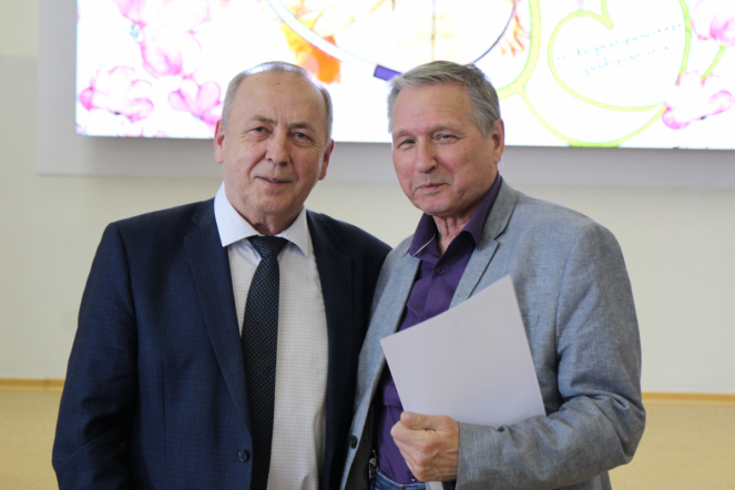 Сотрудников Педиатрического университета поздравили с Днём медицинского работника 29