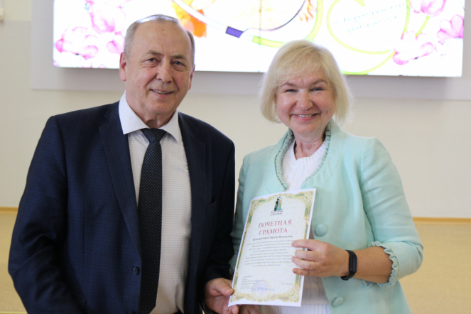 Сотрудников Педиатрического университета поздравили с Днём медицинского работника 63