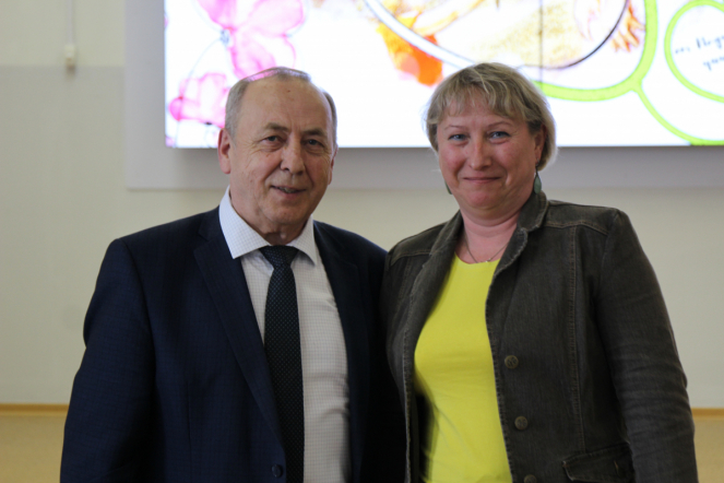 Сотрудников Педиатрического университета поздравили с Днём медицинского работника 72