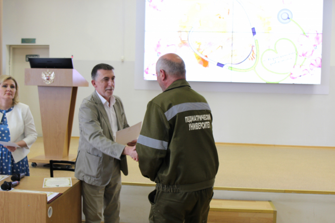 Сотрудников Педиатрического университета поздравили с Днём медицинского работника 84